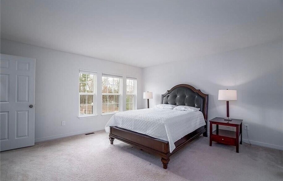 Building Photo - 4007 Island Park Ct