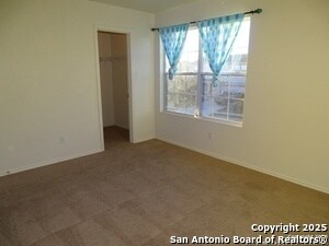 Building Photo - 153 Hinge Chase