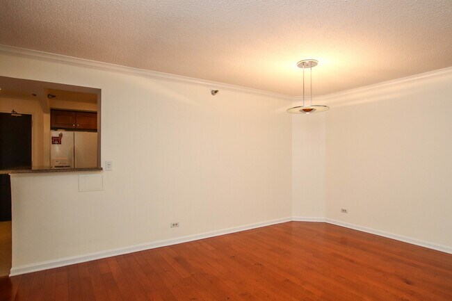 Building Photo - 195 N Harbor Dr