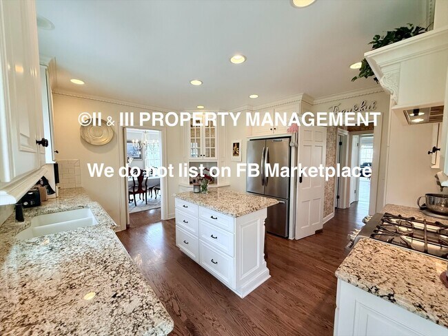 Building Photo - 1314 W Red Bridge Rd