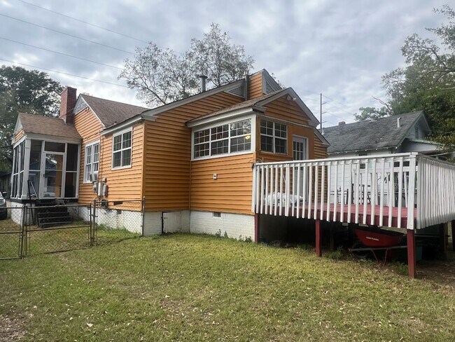 Building Photo - Charming 2 Bed/1 Bath Home in Montgomery, AL - Available 12/15 - $1125