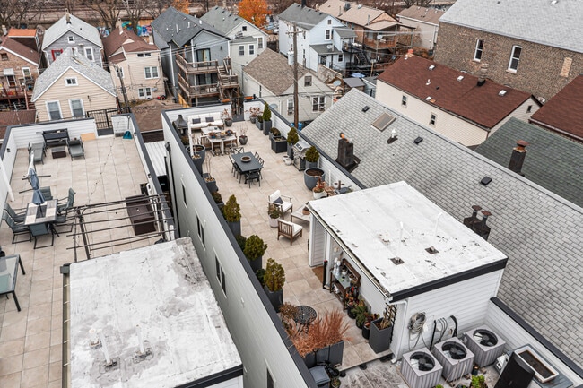 Building Photo - 1738 W 17th St