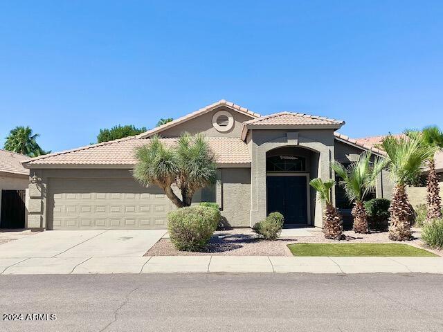 Building Photo - 3950 E Agave Rd