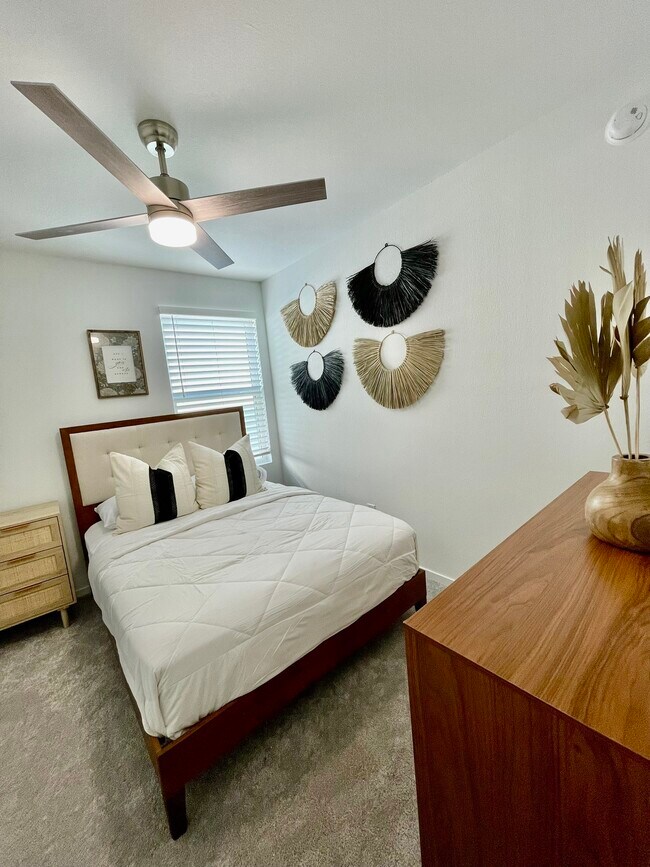 Building Photo - 21431 Carosella Dr