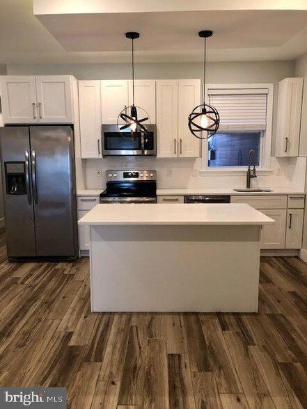 Building Photo - 2564 Frankford Ave