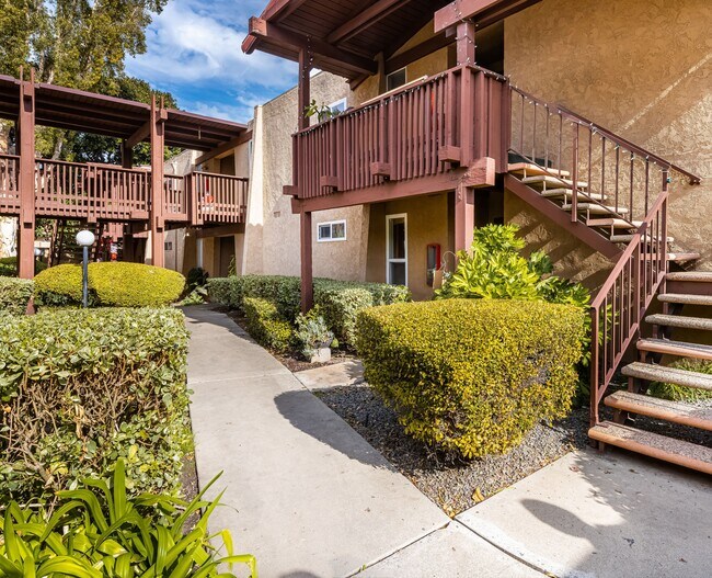 Building Photo - 1000 W MacArthur Blvd