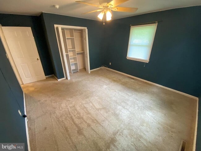 Building Photo - 802 Payton Dr