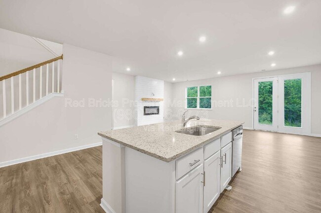 Building Photo - 412 Wild Dove Ct