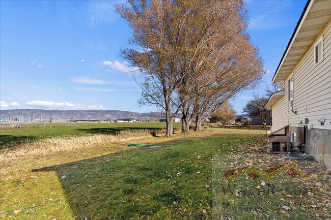 Building Photo - Your Ideal Heber Home: Spacious, Stylish, ...