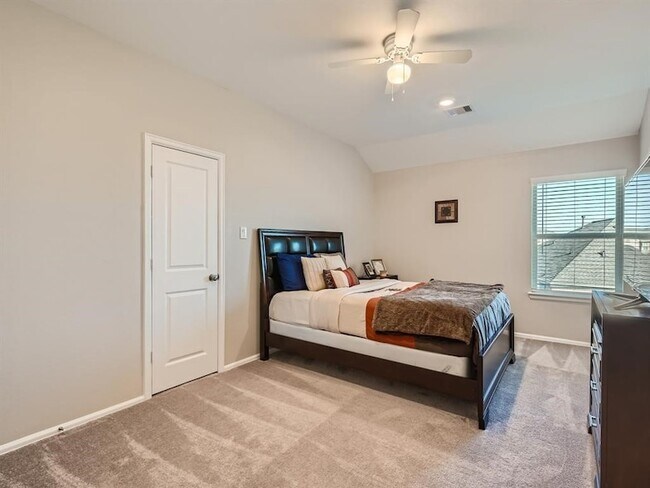 Building Photo - 3735 Lion Creek Ct