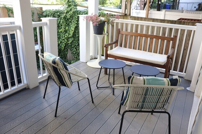 Building Photo - 64 O St