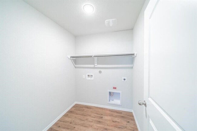 Building Photo - 5515 Peralta Mills Way