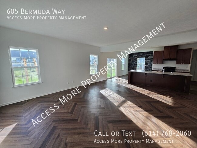 Building Photo - 605 Bermuda Way