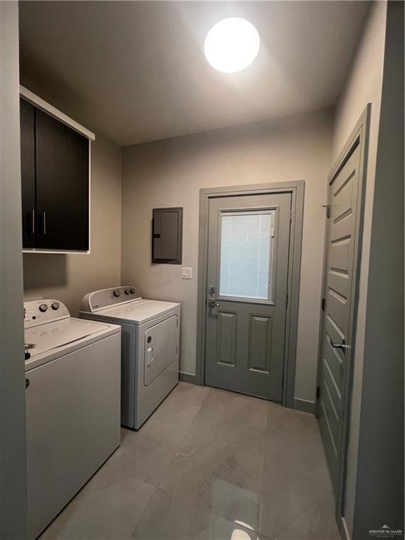 Building Photo - 18 Jackson N Rd