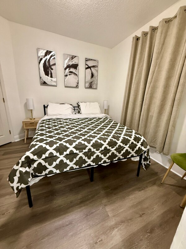 Building Photo - 747 Fourth St