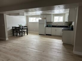 Building Photo - 1268 E 5600 S