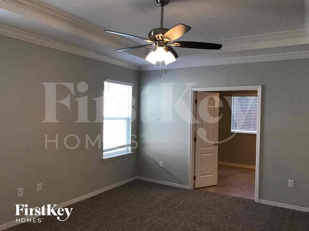 Building Photo - 1124 Berkley Ridge Ln