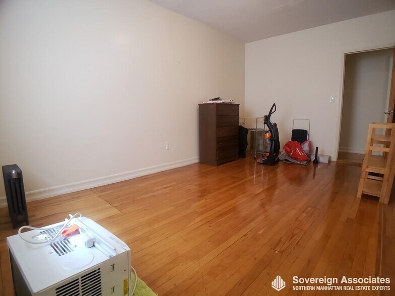 Building Photo - 86 Haven Ave