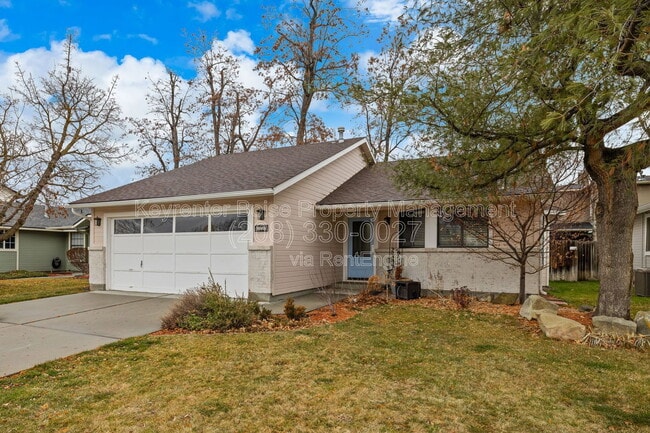 Building Photo - 2698 E Bergeson St