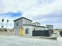 Building Photo - 5967 Bagley Ave