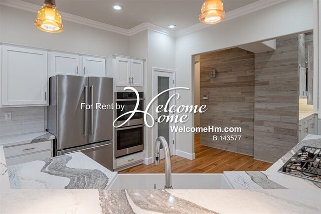 Building Photo - 1879 Rolling Brook Ct