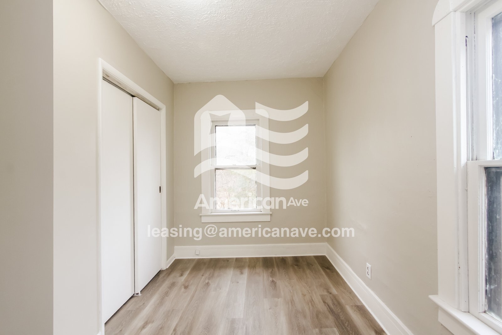 Building Photo - 5928 E University Ave