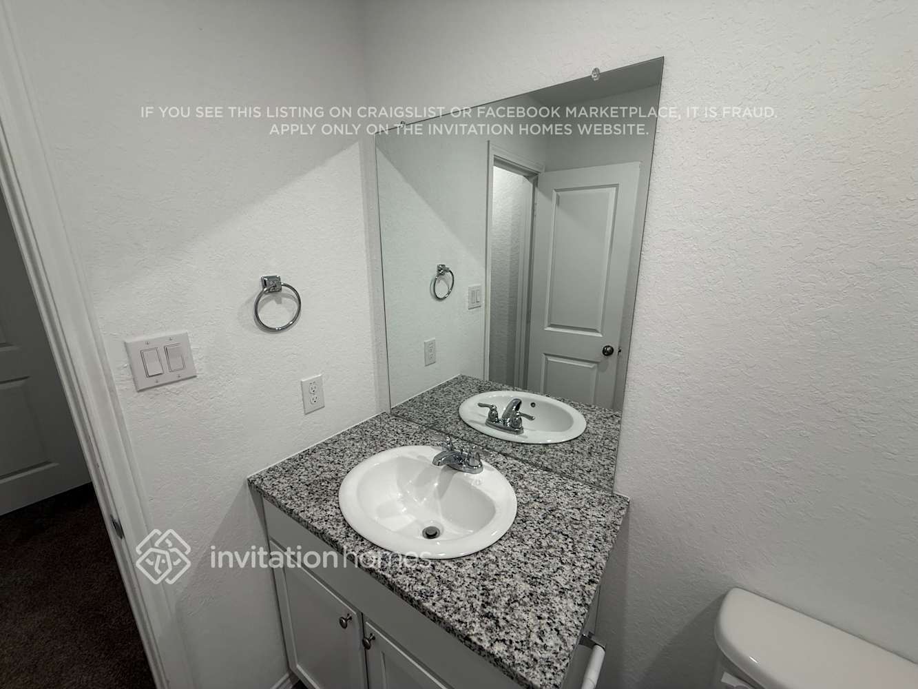 Building Photo - 135 Pasadena Pl