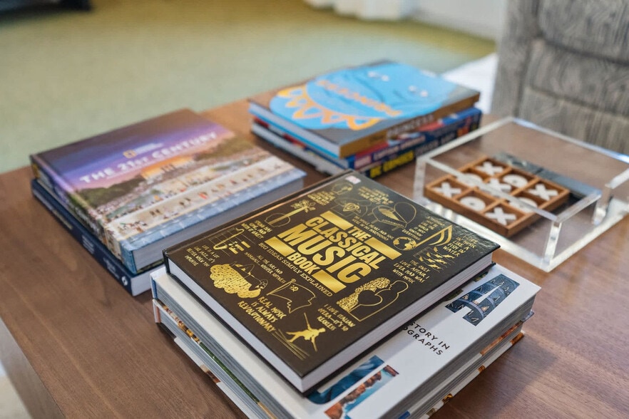 Building Photo - 7635 Heritage Crossing Way