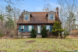 Building Photo - 45 Luchon Rd