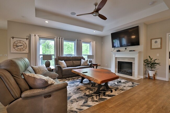 Building Photo - Gorgeous 3 Bedroom Home in Edwardsville