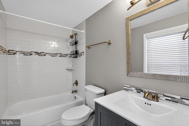 Building Photo - 5816 Apple Wood Ln