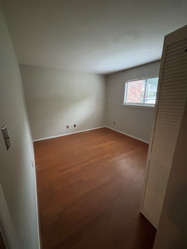 Building Photo - 2901 Heathstead Place