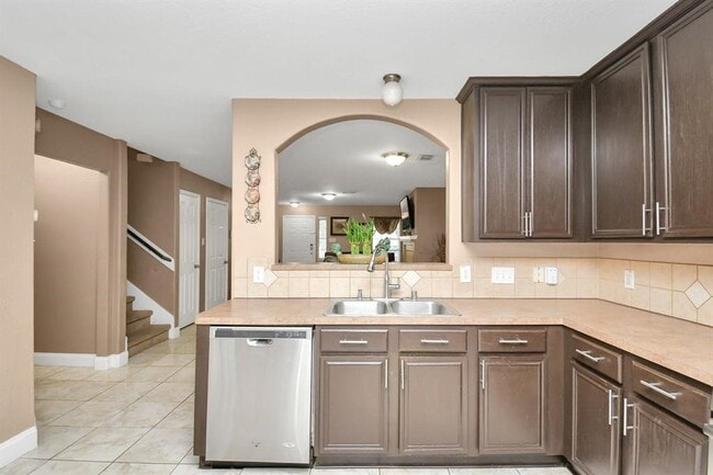 Building Photo - 1215 Lavender Shade Ct