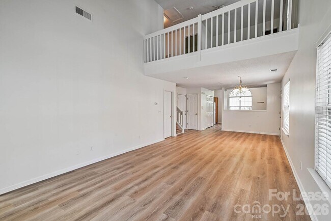Building Photo - 10630 Sleigh Bell Ln