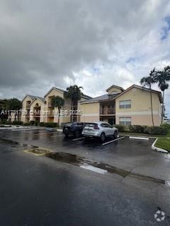 Building Photo - 7640 Westwood Dr