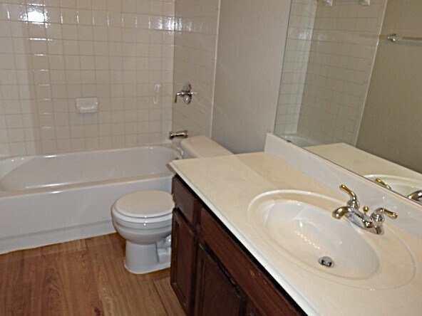 Building Photo - 200 Rock Prairie Ln