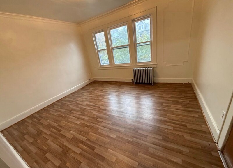 Building Photo - 939-941-941 Sheridan Ave