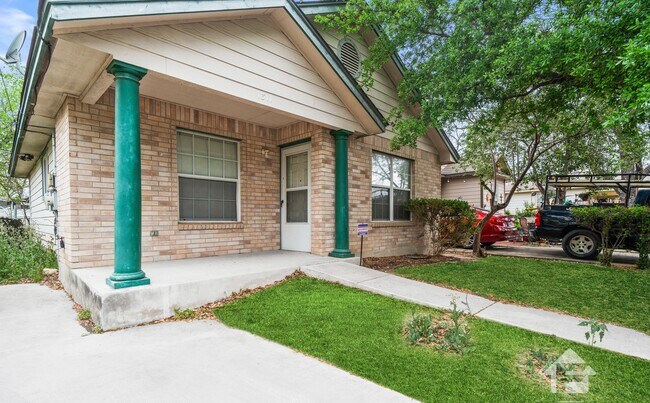 Building Photo - 1311 NW 19th St