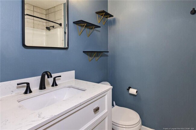 Building Photo - 2706 Colgate Dr