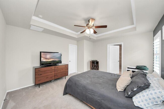 Building Photo - 8919 RoseWood Grove Ln
