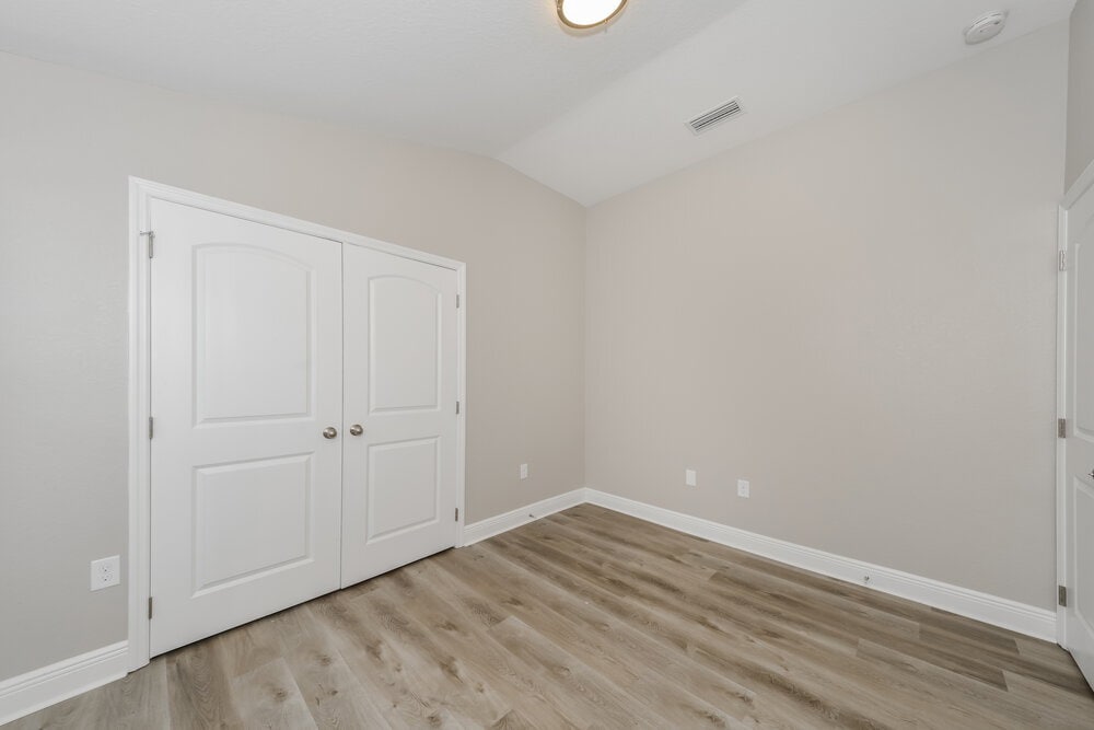 Building Photo - 1225 Sheridan Bay Dr