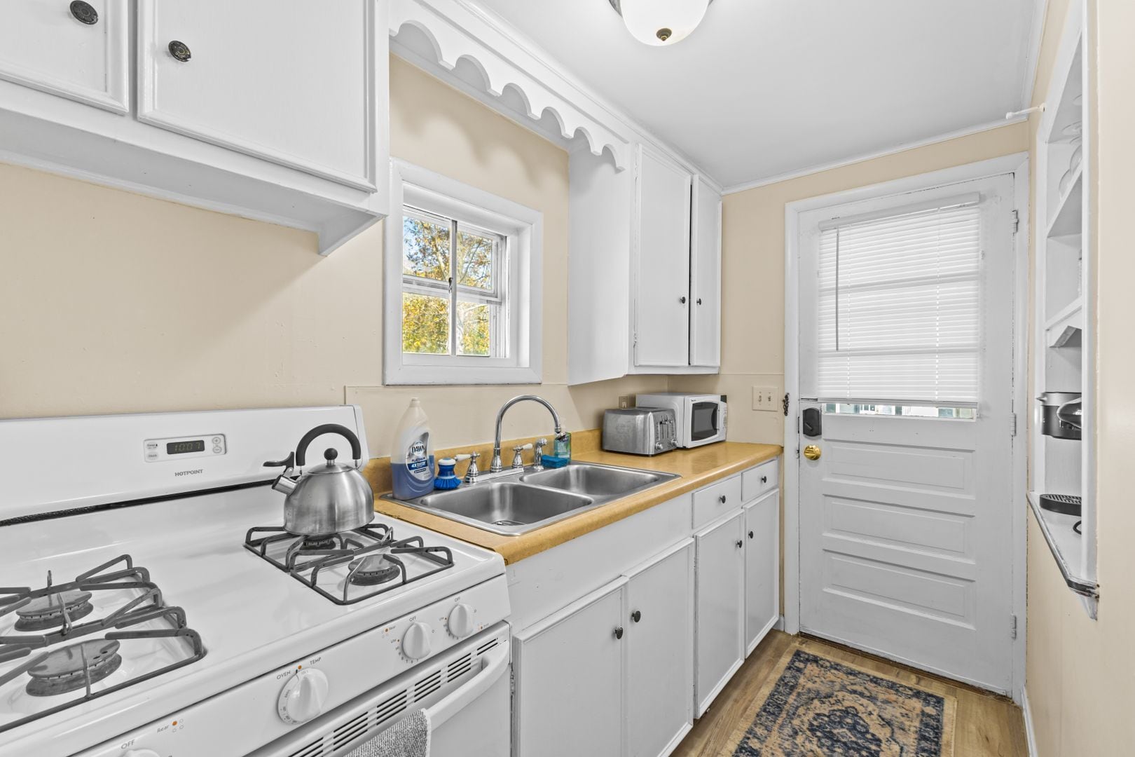 Building Photo - 9 Lafountain St