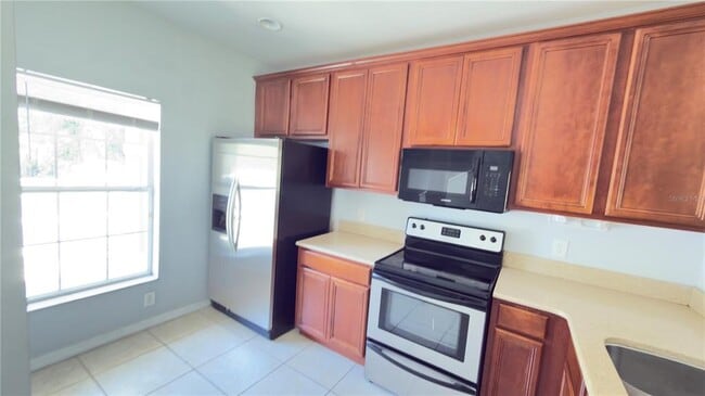 Building Photo - 8519 Trail Wind Dr