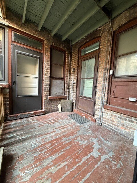 Building Photo - 4902 N Rockwell St