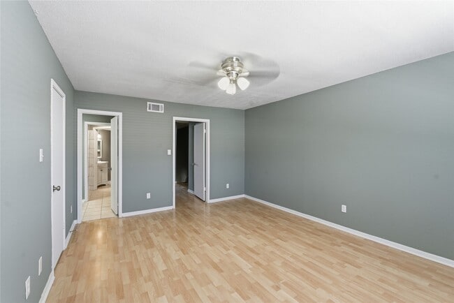 Building Photo - 8321 Nairn St
