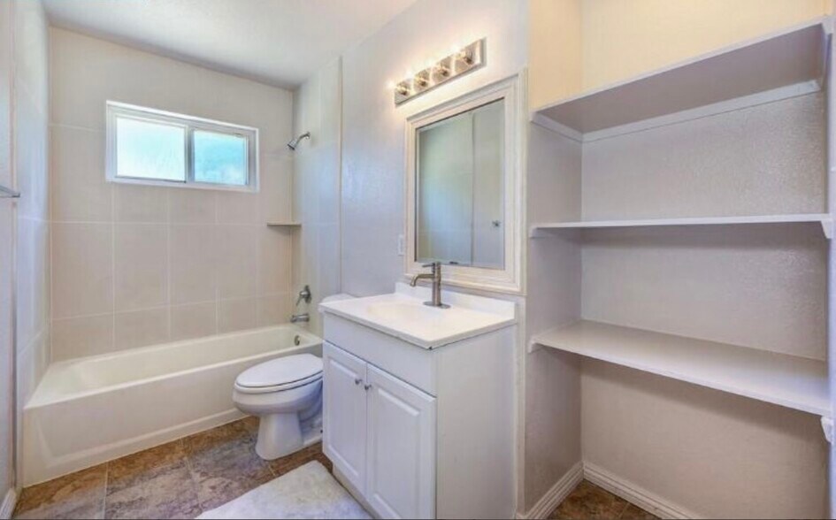 Building Photo - 7465 24th St