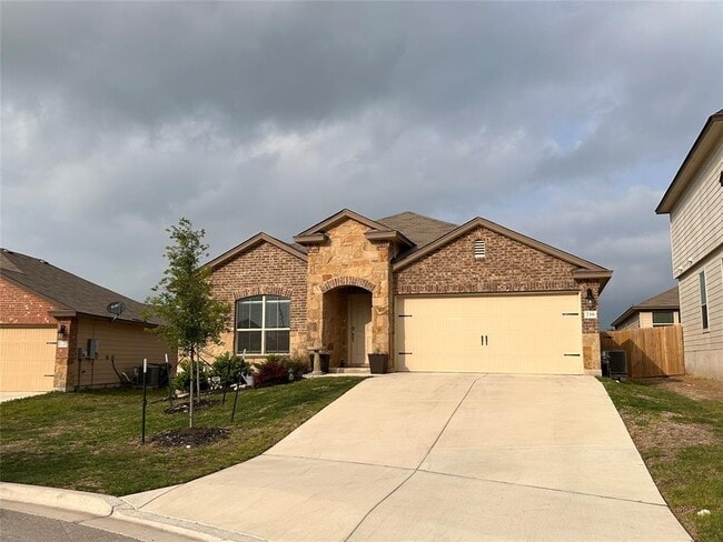 Primary Photo - 216 Midas Ln
