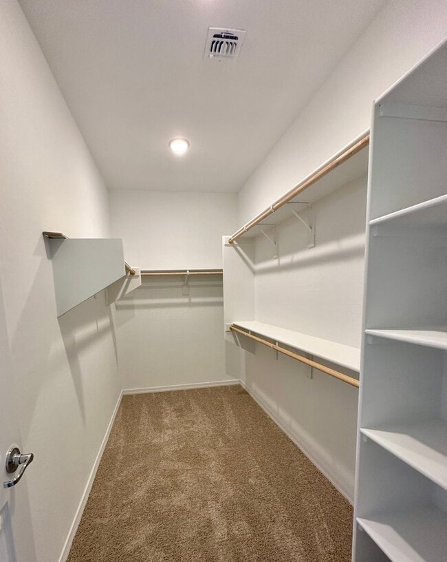 Building Photo - SENTERO CROSSING 3 bed 2 bath home