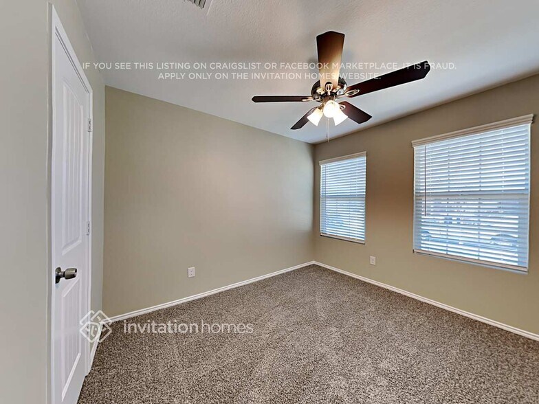 Building Photo - 14408 Cloudview Way