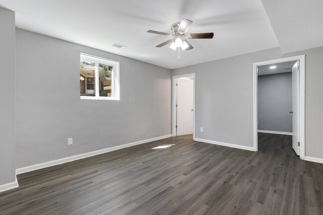Building Photo - 2060 Nettie Ct